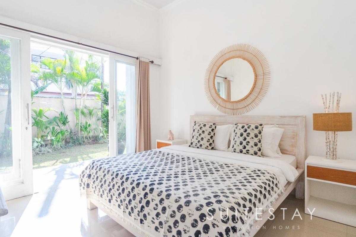 Spacious Luxury 3 Bed With Private Pool *